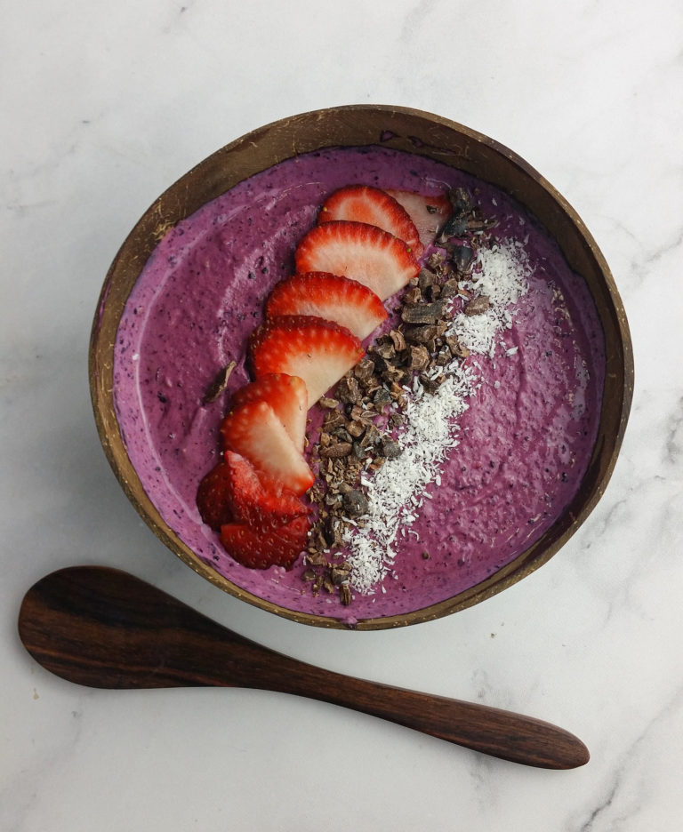 Low Carb Smoothie Bowl